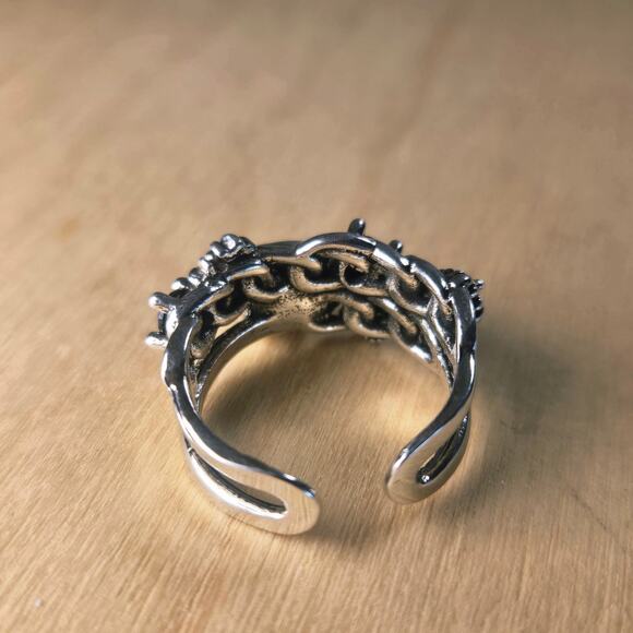 Adjustable | Floral 925 Sterling Silver Ring with Blue Teardrop Stone - Picture 4 of 4